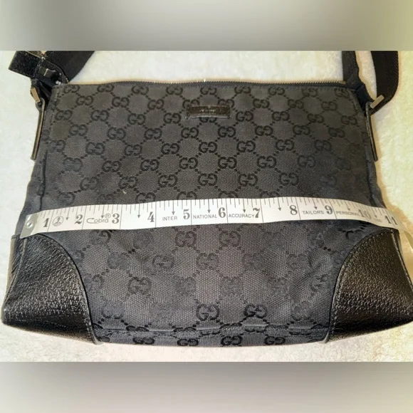 GUCCI GG Canvas/Leather Shoulder Bag Black. - Picture 11 of 15